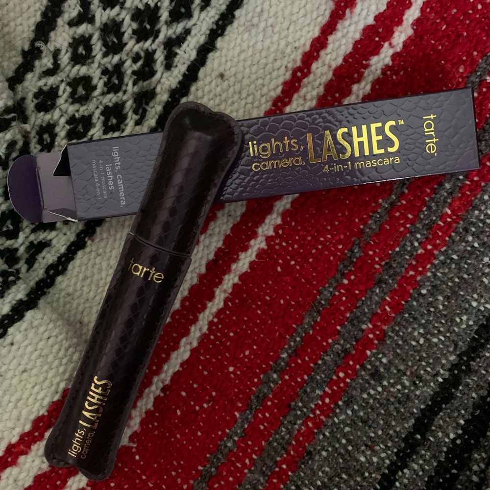 Taste lights camera action mascara NIB